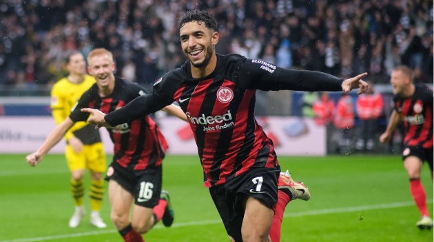 Ảnh bài viết Vì sao Omar Marmoush thu hút sự chú ý từ Premier League?