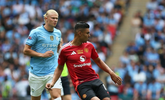 Ảnh bài viết Quá mạnh mẽ! Casemiro hóa quái thú với 7 pha tắc bóng, thắng 10 lần tranh chấp