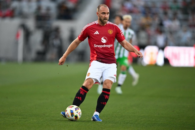 Ảnh bài viết Đón Ugarte, Man Utd bán đứt Eriksen