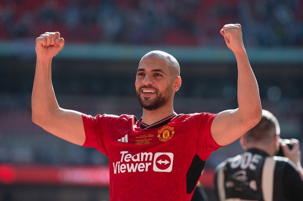 Ảnh bài viết NÓNG! Bị M.U gạt bỏ, Amrabat có thể sang La Liga