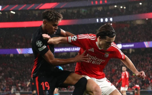 Ảnh bài viết MU lãng phí 40 triệu euro, trong khi có phương án giá rẻ dễ dàng ký HĐ hơn