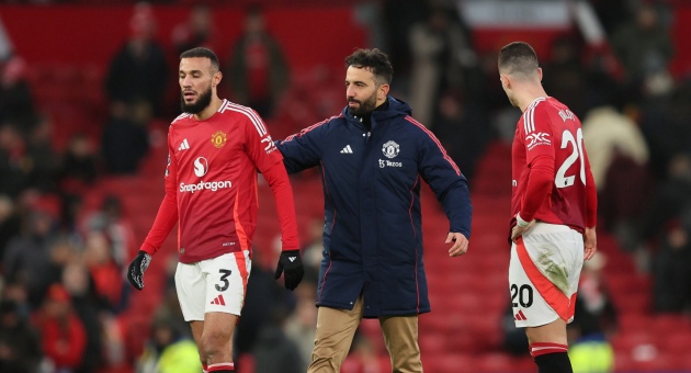 Ảnh bài viết Thêm đòn giáng mạnh lên MU