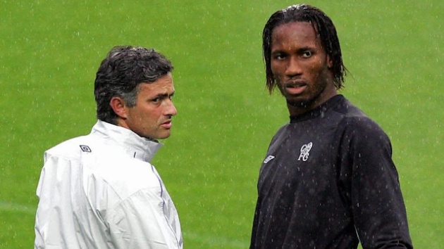 Ảnh bài viết Drogba: 'Mourinho như cha tôi, sao có thể phân biệt chủng tộc'