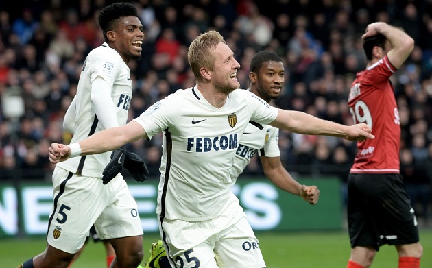 Kamil Glik mở tỉ số cho trận đấu ở phút 24.