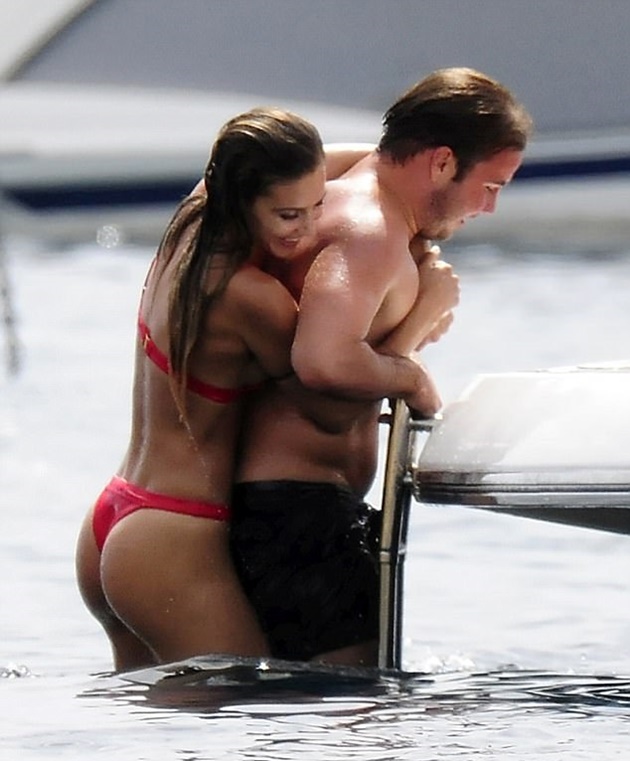 Ở góc chụp này, ta có thể thấy rõ Gozte đã tăng cân khá nhiều so với trước đây.