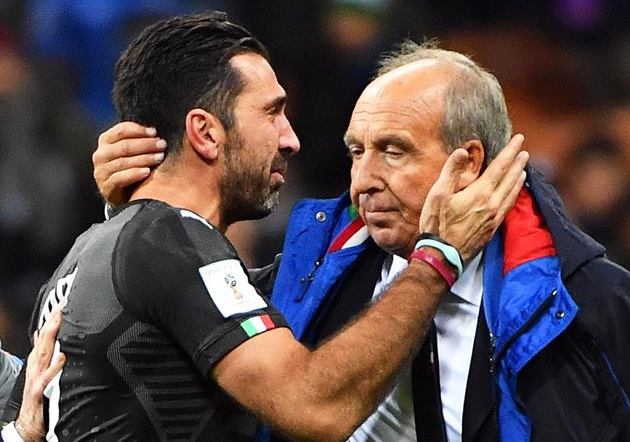 Buffon cay đắng chia tay đội tuyển quốc gia sau thất bại trước Thụy Điển.