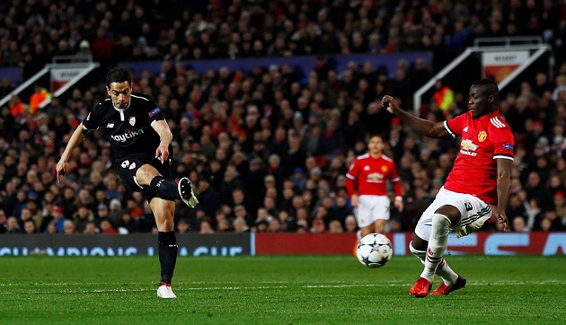 Đến phút 74, Wissam Ben Yedder bất ngờ có được bàn thắng từ cú sút chìm khá hiểm hóc.