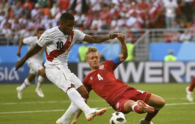 Simon Kjaer - 8 điểm: Không có pha ra chân này của Kjaer, Peru nhiều khả năng Peru đã có bàn thắng ở ngay phút 18.