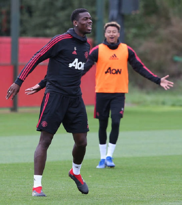Niềm cảm hứng đã trở lại với Pogba, bất chấp những lời mời gọi đến từ Barca.