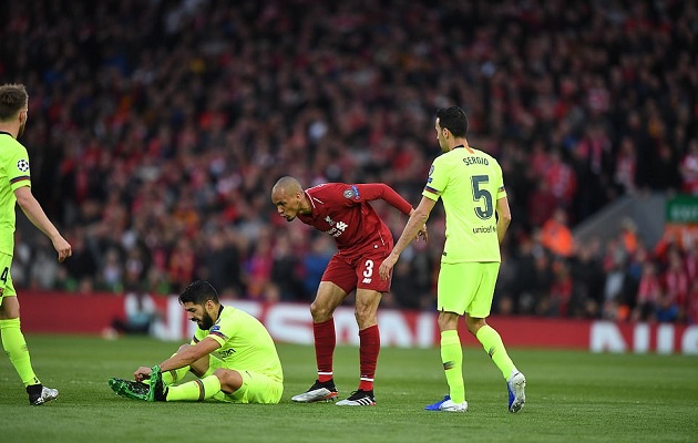 Fabinho chơi cực kì nhiệt huyết trong đêm qua.