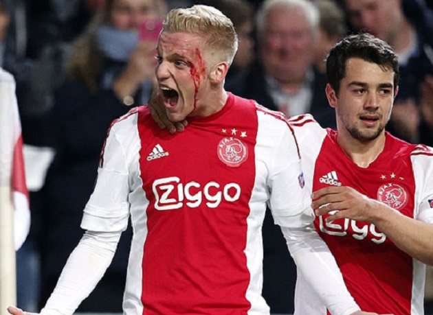 7. Donny van de Beek. Đây là cầu thủ vẫn còn trụ lại ở Ajax từ thời De Boer.