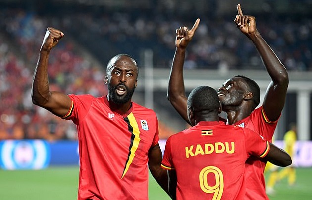 Như vậy, chỉ cần có được thêm một trận thắng trước Zimbabwe, các cầu thủ áo đỏ gần như sẽ chắc suất vào vòng trong.