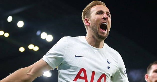 Ảnh bài viết Ferdinand chỉ ra cái tên có thể đánh bật Alan Shearer khỏi top 3 tiền đạo EPL