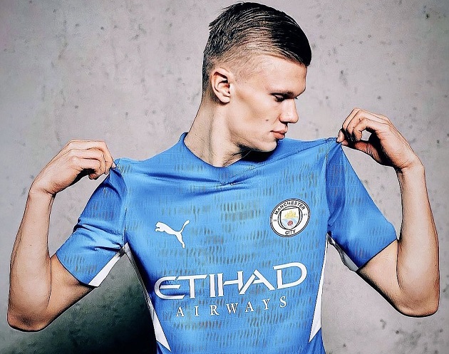 Trung phong: Erling Haaland (150 triệu euro). Man City đã nhanh chóng chốt hạ bản hợp đồng bom tấn này ngay trước phiên chợ hè.