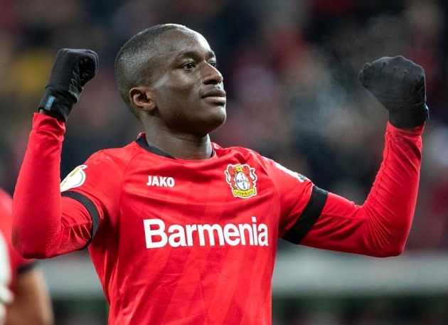 Ảnh bài viết Số áo trong mơ chờ sẵn nếu Moussa Diaby đến Arsenal 