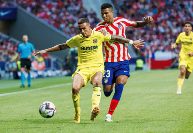 Thống kê trong hiệp một cho thấy, Tàu ngầm vàng đã tung ra được tới 10 cú sút và tạo ra sức ép khủng khiếp lên khung thành Jan Oblak.