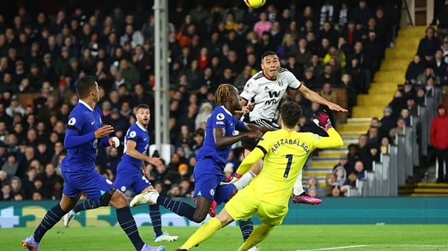 Chelsea nối dài chuỗi thành tích kém cỏi.