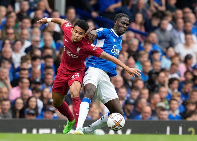 Ảnh bài viết Everton có biến, Arsenal nhanh tay hỏi mua Amadou Onana