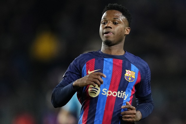 Fati đang tính đường rời khỏi Barca.