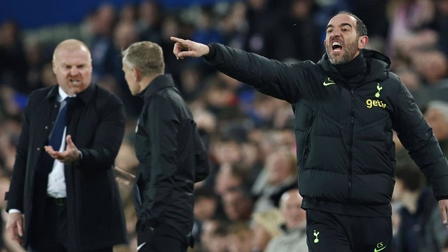 Ảnh bài viết Stellini thất vọng toàn tập khi bị 10 người Everton cầm hòa