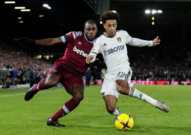 Ảnh bài viết Arsenal muốn chiêu mộ tiền vệ tắc bóng giỏi hơn cả Rice lẫn Allister