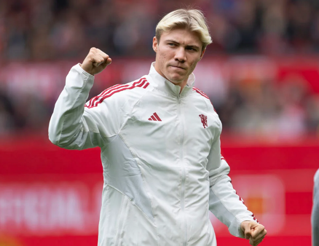 Ảnh bài viết "Không có gì tệ hơn khi Hojlund chạy sau lưng"