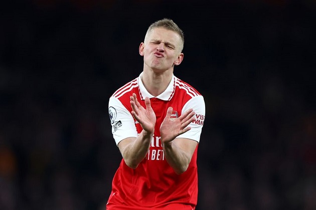 Oleksandr Zinchenko chỉ chơi 17 phút ở trận gặp Newcastle do đó hoàn toàn đủ thể lực để ra sân ngay từ đầu trước Sevilla.