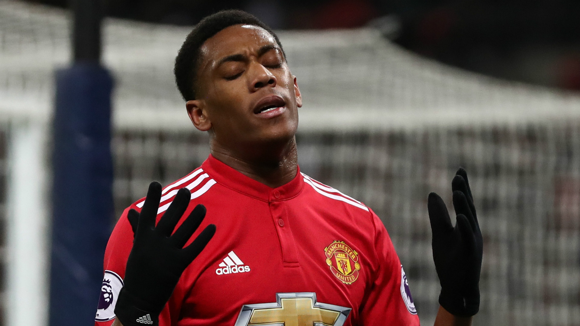 "Đầu tàu" Anthony Martial luôn gây thất vọng.