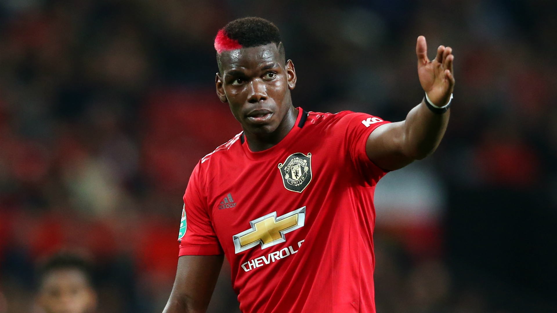 Pogba đối diện với chỉ trích đến từ người hâm mộ Man United.