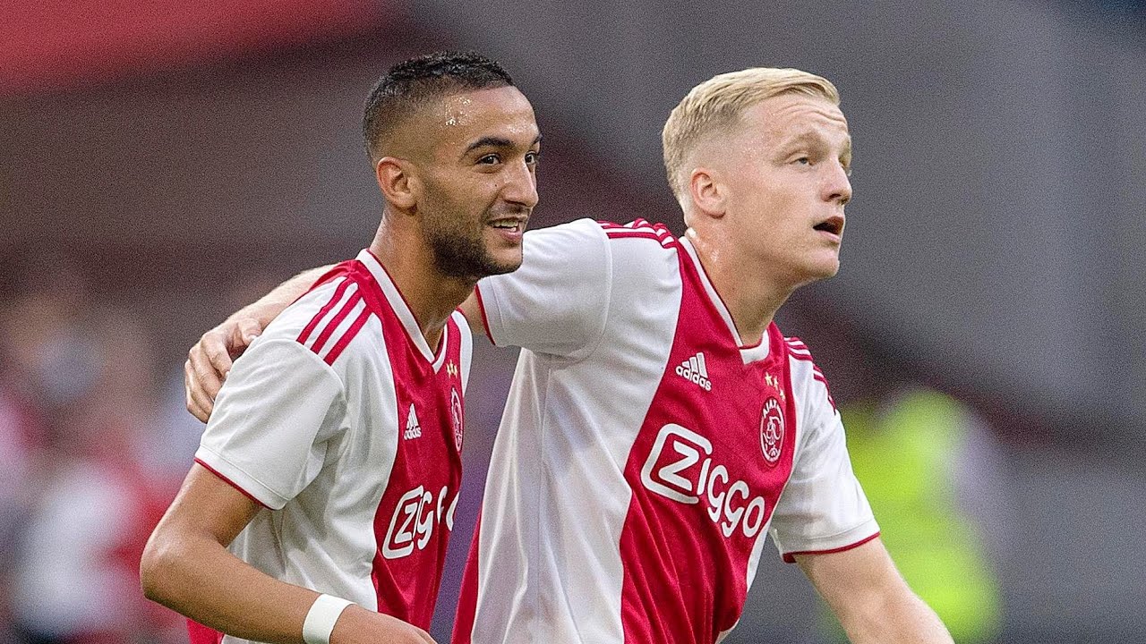 Ziyech và Van de Beek.