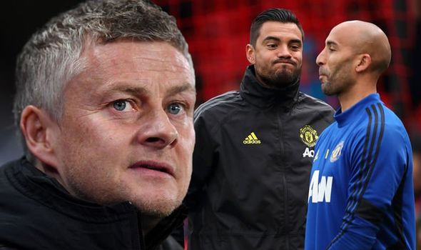 Man Utd cũng đã lên kế hoạch tìm kiếm phương án thay thế hai cái tên này.