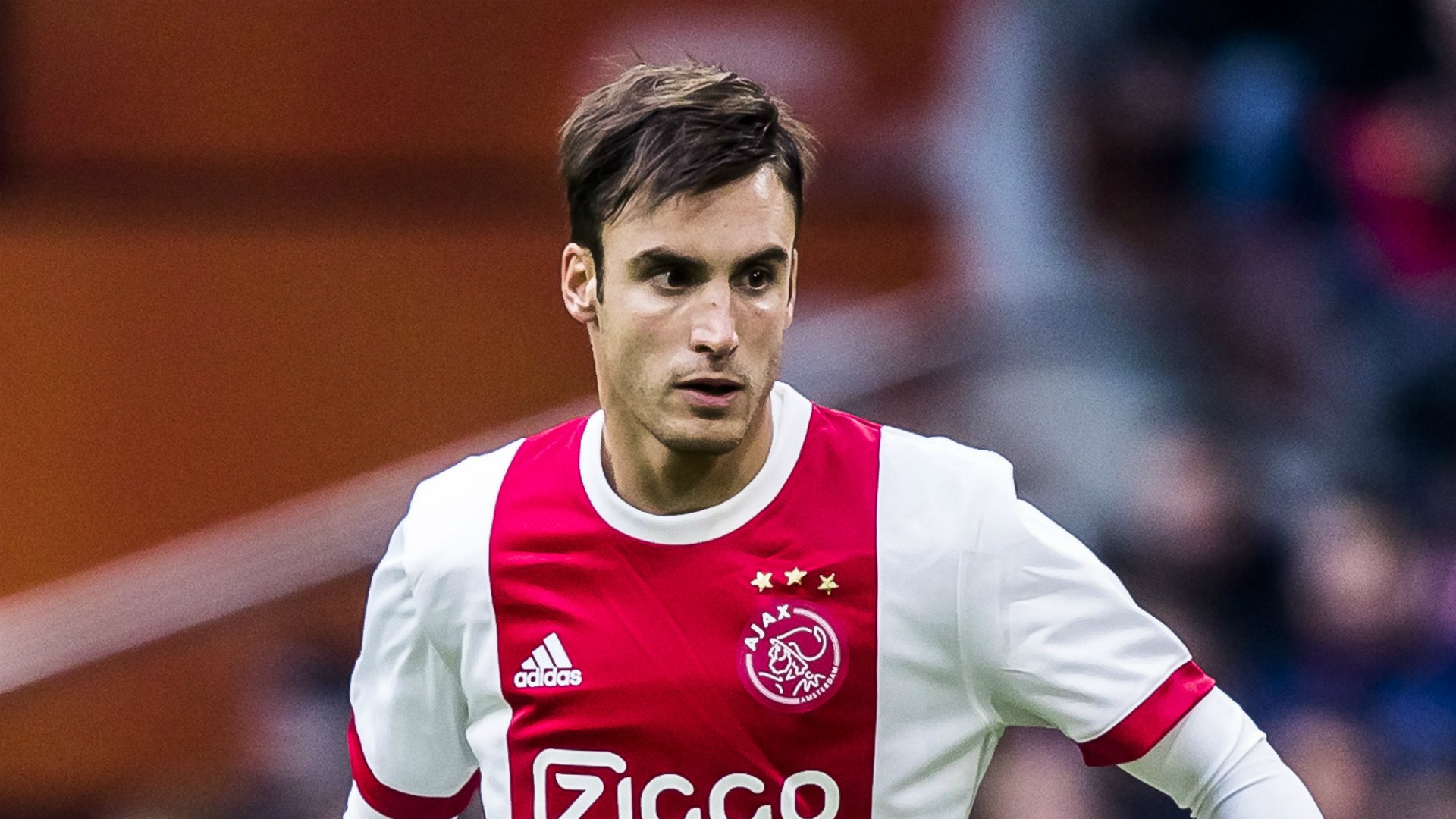 Bên cạnh Chilwell, Chelsea còn theo đuổi một vài hậu vệ cánh trái khác, điển hình như Nicolas Taglifiaco.