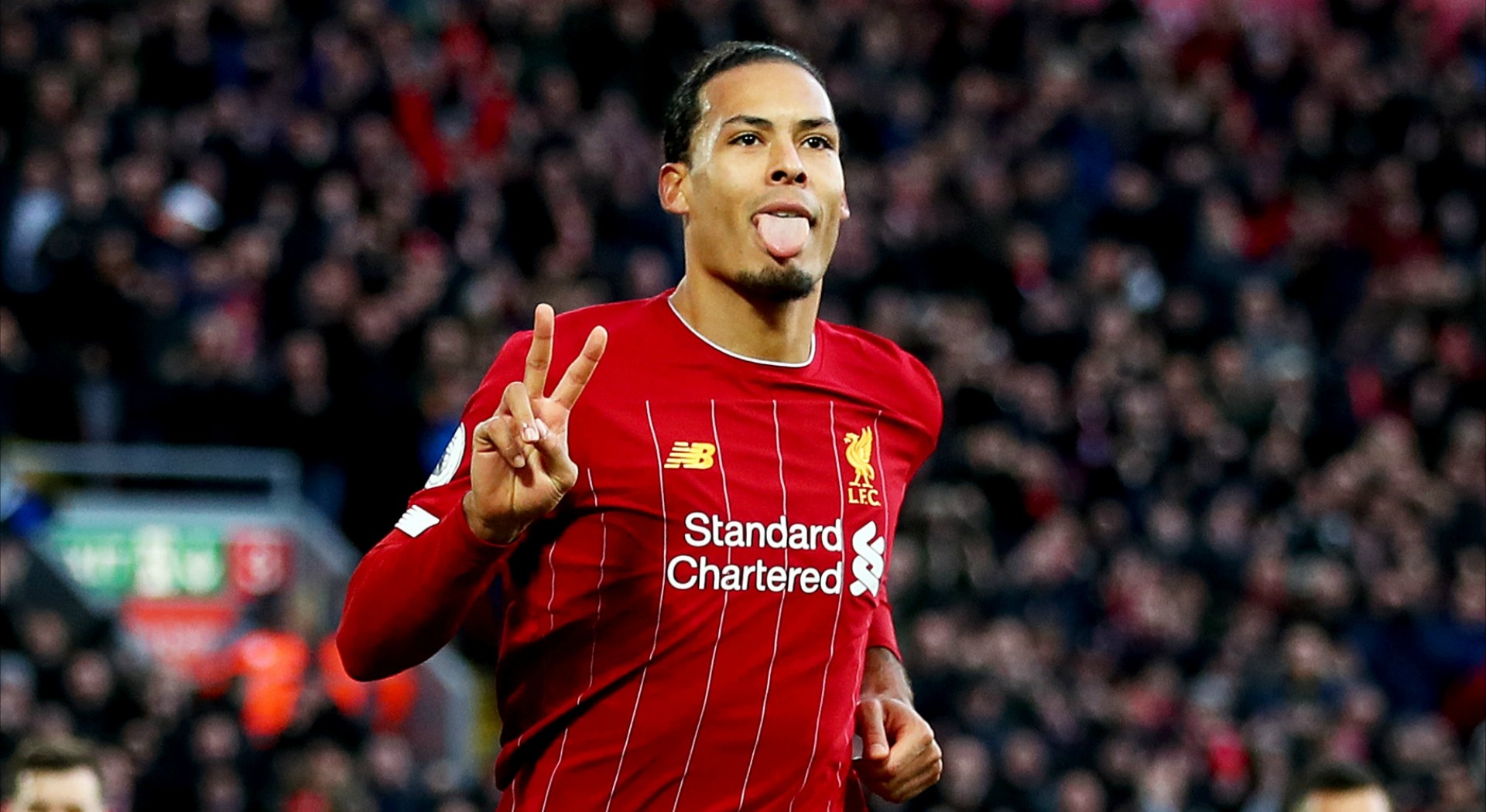 Trung vệ: Virgil van Dijk.