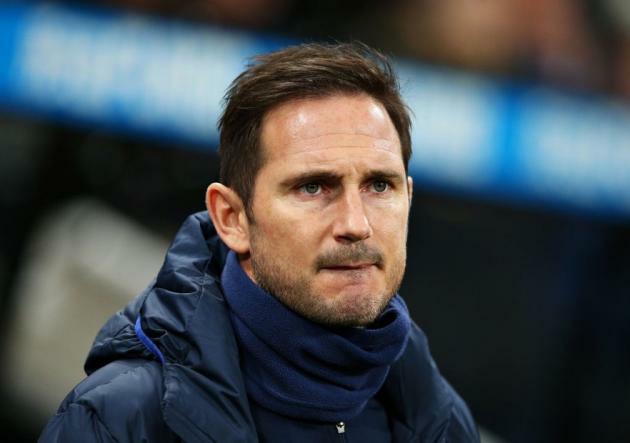 Lampard nhận được nhiều cảnh cáo sau thị trường chuyển nhượng.