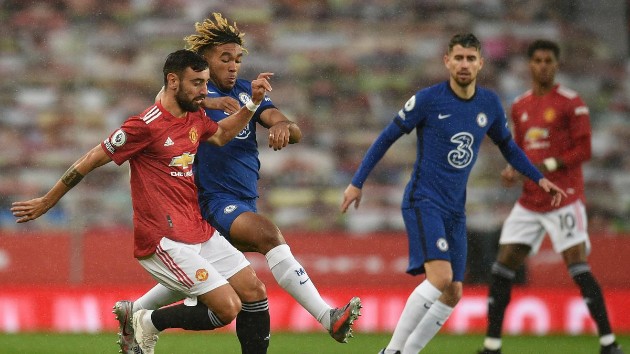 Ảnh bài viết CĐV Man Utd: "Như Fellaini vậy; Hy vọng cậu ta sẽ không khoác áo CLB nữa"