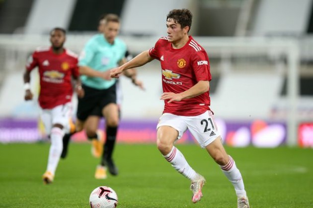 Thống kê từ Whoscored chỉ ra rằng, trong suốt 58 phút có mặt trên sân, James không thể tung ra bất kỳ cú sút trúng đích hay pha rê dắt bóng nào.
