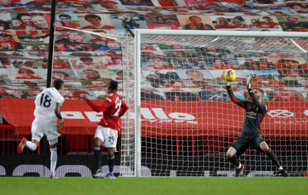 Phản xạ tuyệt vời của De Gea.