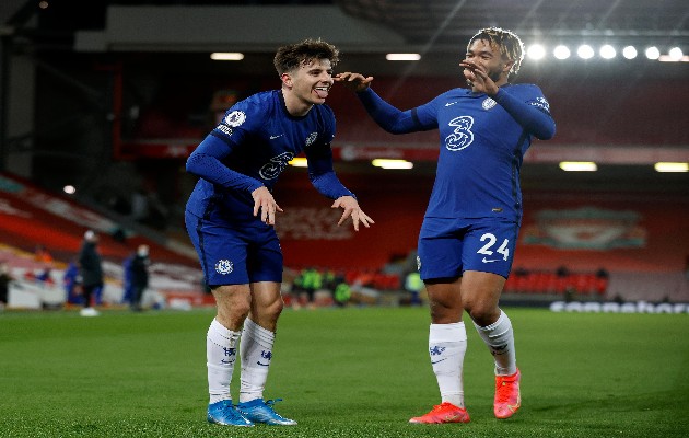 Hai đội tạo ra một thế trận khá cân bằng, bước ngoặt chỉ xảy đến khi Mason Mount xử lý bóng xuất sắc và hạ gục Alisson bằng một pha dứt điểm đẳng cấp ở phút thứ 42.