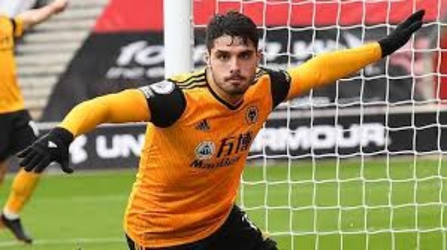 Đến thời điểm này, mối quan tâm của Man Utd dành cho Sancho thì vẫn còn. Thế nhưng, song song đó, họ còn để mắt đến một cầu thủ chạy cánh chất lượng khác là Pedro Neto.