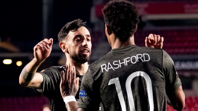 Không phụ lòng người hâm mộ, các học trò của HLV Ole Gunnar Solskjaer đã thể hiện một màn trình diễn tuyệt vời, ở cả hai phương diện tấn công lẫn phòng thủ.