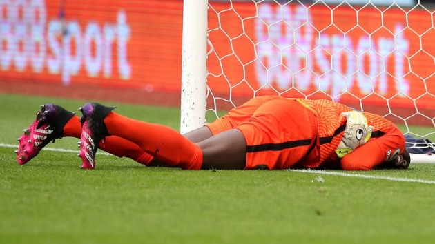 Với những tiết lộ mới nhất từ Tuchel, Mendy dự kiến sẽ kịp hồi phục cho trận gặp The Citizens. Hãy cùng chờ xem thủ thành này có thiết lập được kỷ lục kể trên hay không.
