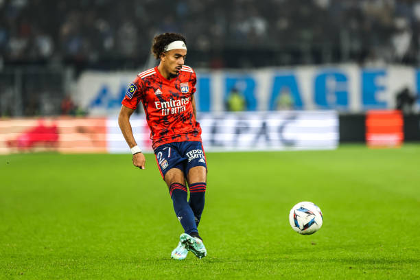 Ảnh bài viết Chelsea 'vá' cánh phải với hậu vệ 19 tuổi