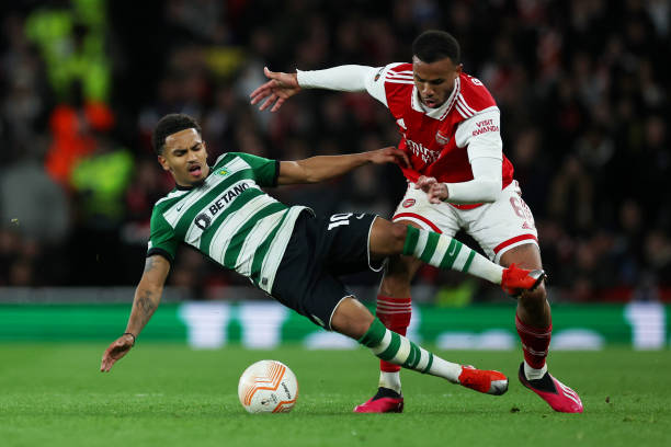 Tuy vậy, cả hai hầu như không tạo ra bất kỳ tác động cụ thể nào trên sân, trong khi Sporting đã có thêm vài lần khiến Ramsdale phải trổ tài cản phá.