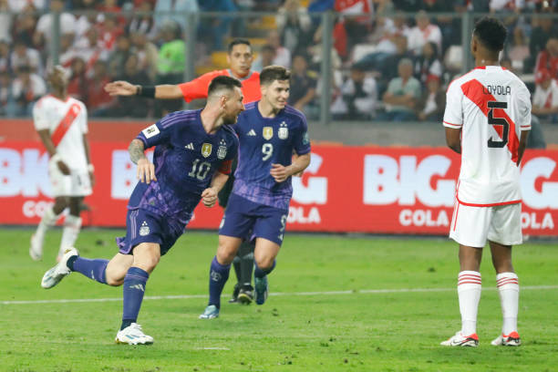 Messi tỏa sáng.