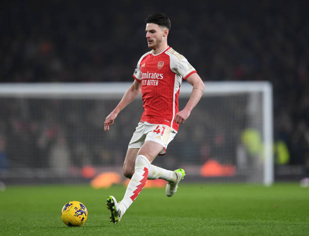 Dù không trực tiếp điền tên mình lên bảng tỷ số, dễ dàng khẳng định Declan Rice đã góp công lớn vào thắng lợi tối thiểu của Arsenal.