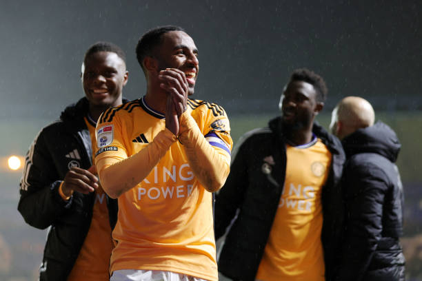 Dù vẫn ra về với 3 điểm trong tay, nhưng Leicester cũng chỉ có thể hạ gục Birmingham một cách khá nghẹt thở với tỷ số 3-2 chung cuộc.