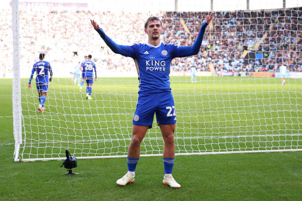 Mùa giải năm nay, Leicester City đang thể hiện sức mạnh vượt trội so với phần còn lại ở Championship.