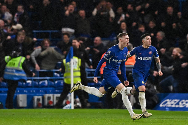 Mùa này, Palmer đã thực hiện thành công 8 quả phạt đền cho Chelsea, chỉ kém mỗi thành tích của Frank Lampard ở mùa giải 2009/10 (10 bàn).
