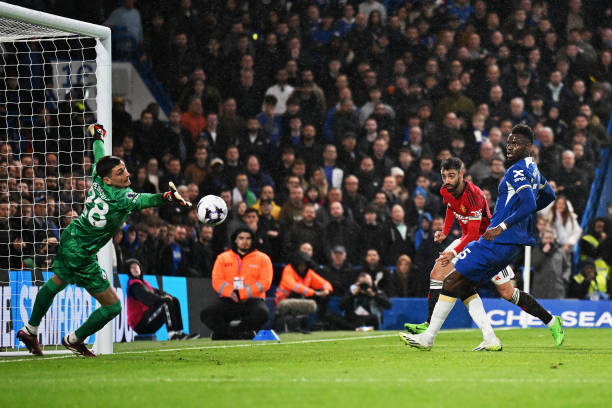 Kể từ mùa giải 2015/16 đến nay, chỉ có vỏn vẹn 2 trận đấu Premier League chứng kiến ít nhất 47 cú sút được tung ra, và đó đều là các cuộc đối đầu giữa Chelsea và Man Utd.