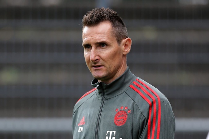 Klose có thể trở thành người tạm thời thay thế Tuchel.